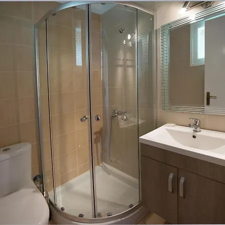 Ilios Apartment *